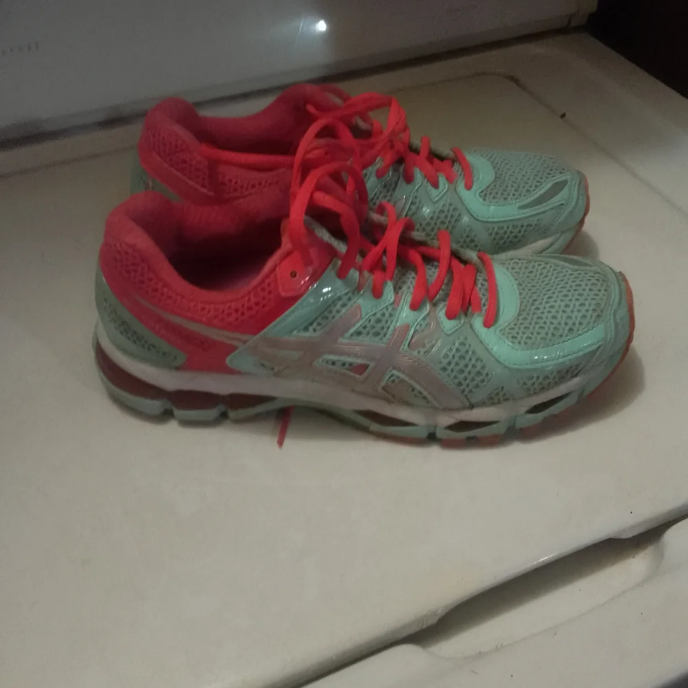 ASICS Women's‎ Athletic Shoes - Teal and Pink